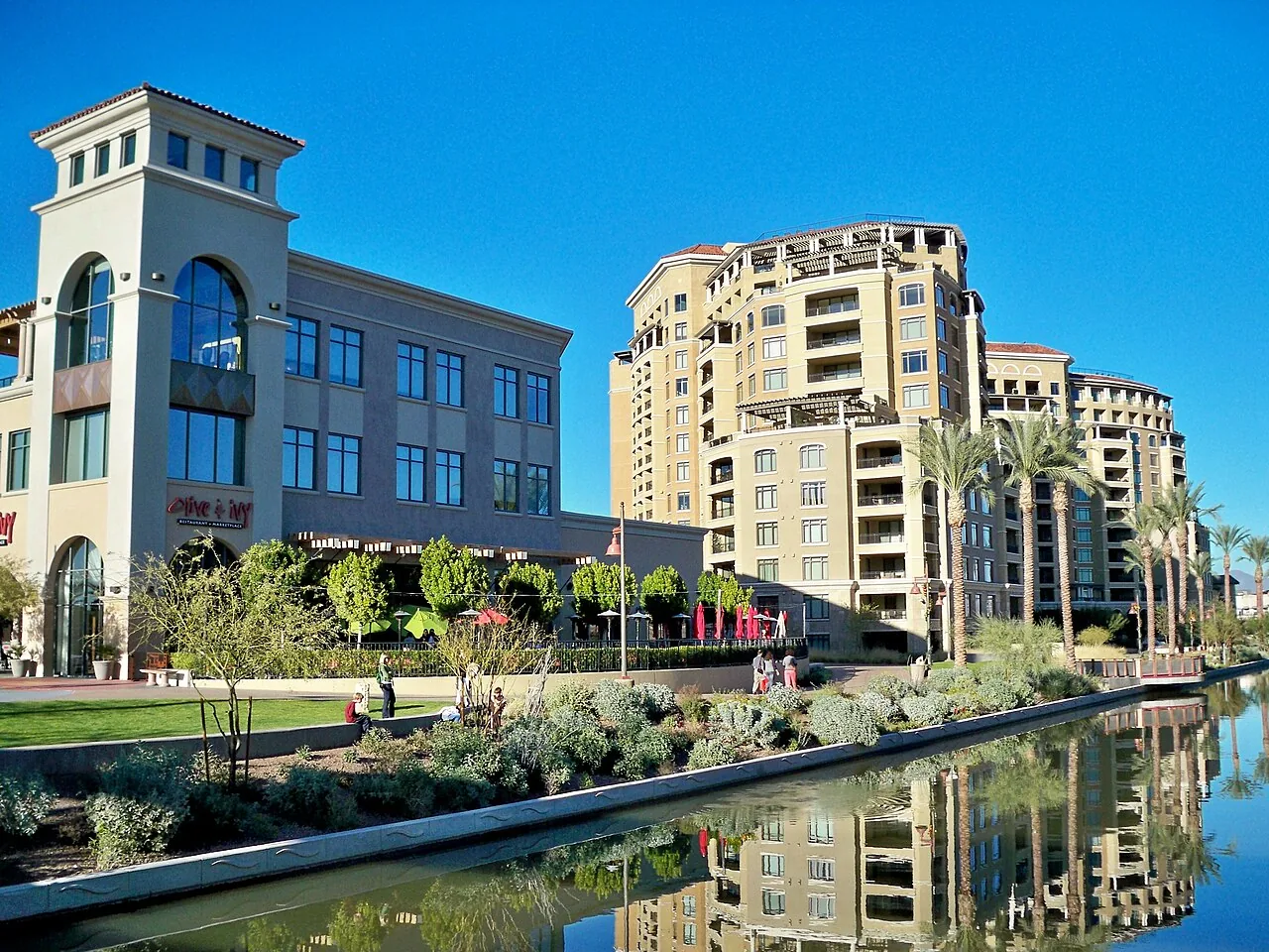 Low-desert cityscape and Sonoran desert landscape in Scottsdale, Arizona