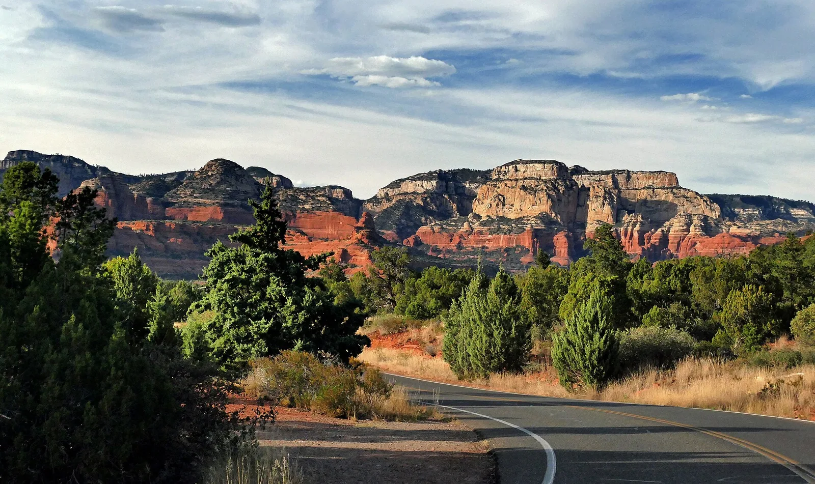 VRBO vs Airbnb for a Sedona Rental: Which to Book On?