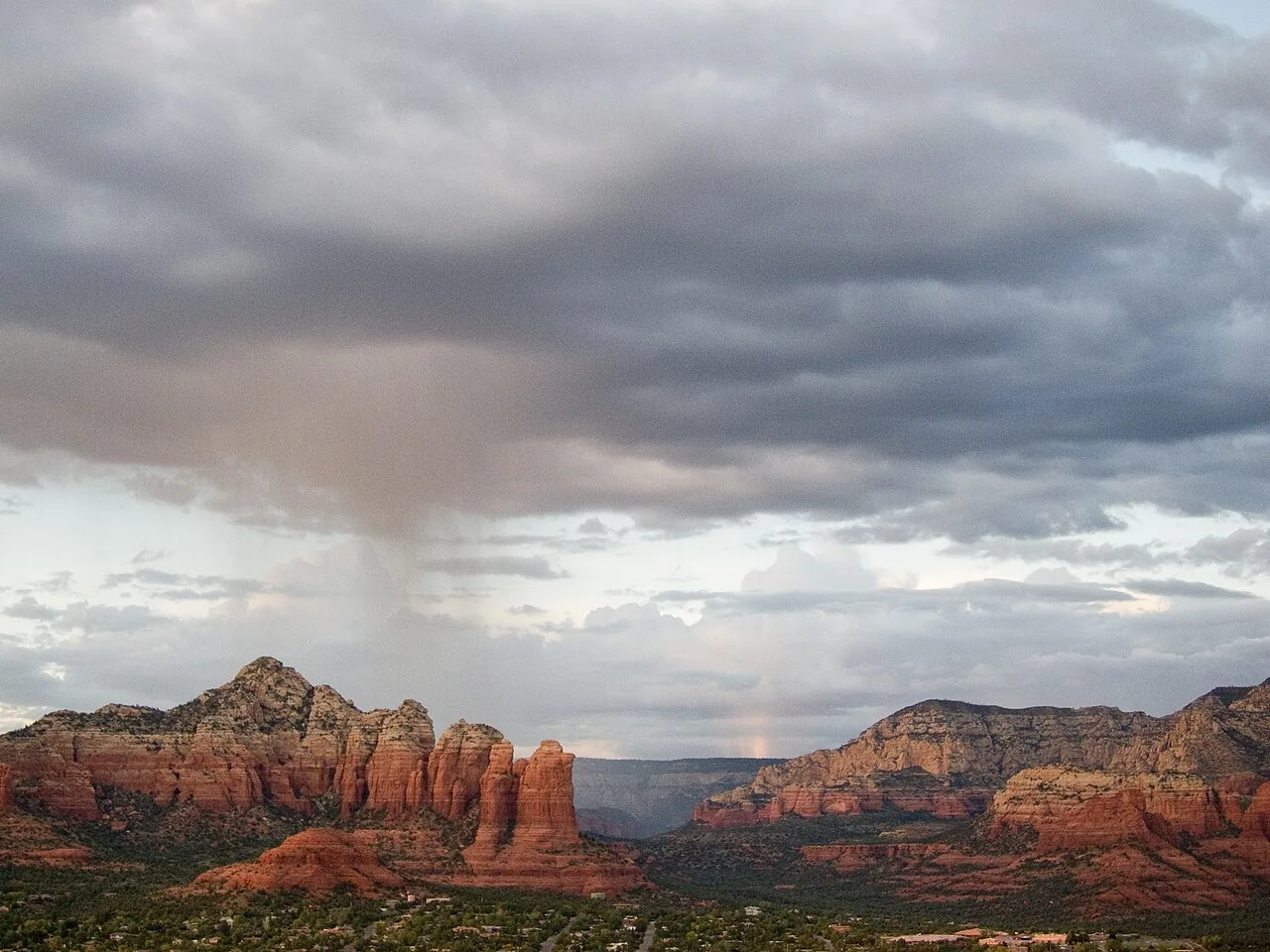 The curved, tunnel-shaped Subway Cave alcove off the Boynton Canyon Trail in Sedona