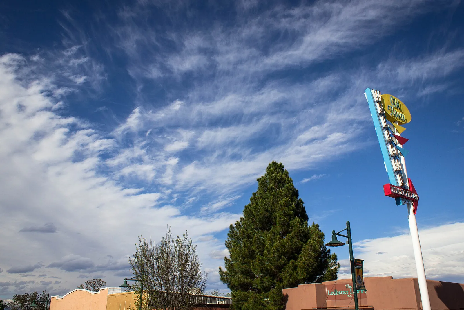 Old Town Cottonwood: Wine, Shops & Eats Near Sedona
