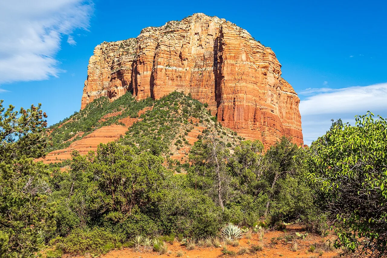Courthouse Butte red rock formation seen from a viewpoint along SR 179 in Sedona